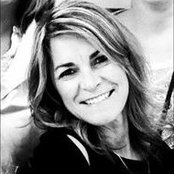 Moira Selleck's photo