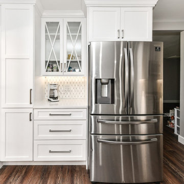 Fairfax - U Shaped Kitchen w/ Island