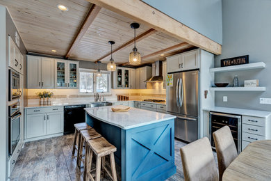 Example of a transitional kitchen design in Burlington