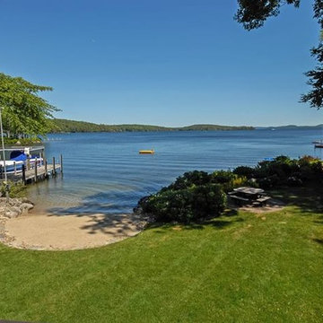 ACTIVE: Lake House on Lake Winnipesaukee