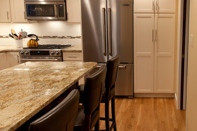 Traditional kitchen in Boston.