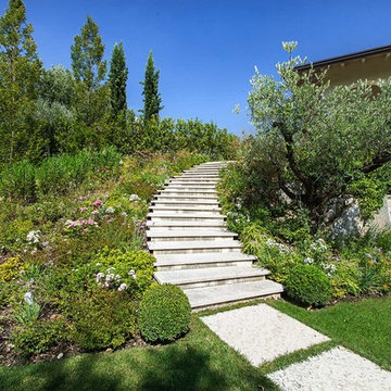 Country Garden with Style