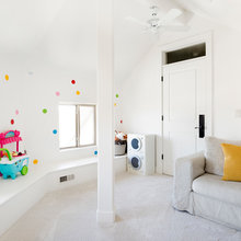 V's bedroom