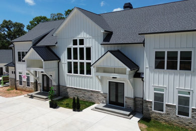 Exterior home photo in Charlotte