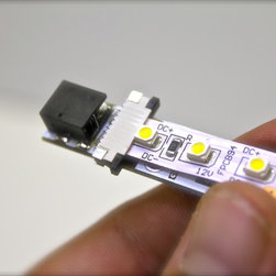 3.5 mm Tiger Paw LED Connector - LED Lighting Accessories by Inspired LED - Undercabinet Lighting