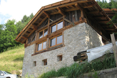 Idee per case e interni rustici