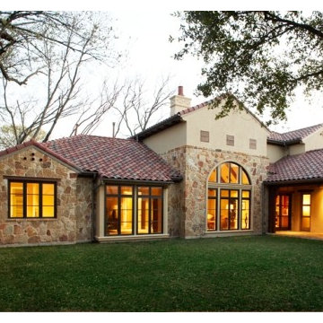 Texas Mediterranean Custom Home - Backyard