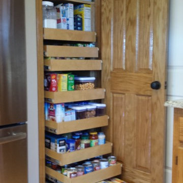 Walk-in Pantry Systems