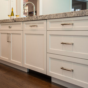Transitional white kitchen
