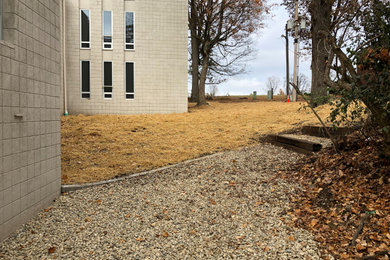 Design ideas for a landscaping in Indianapolis.