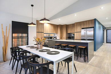 Inspiration for a contemporary kitchen in Sunshine Coast.