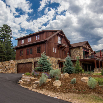 McLain Construction Rocky Mountain Retreat with DesignRail®
