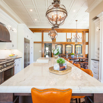 Stylish in the City - Traditional Urban Home