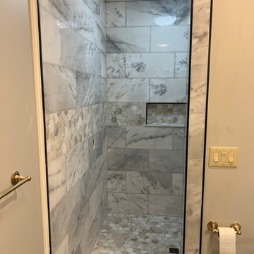 Custom ADA Walk-in Shower in Anderson County