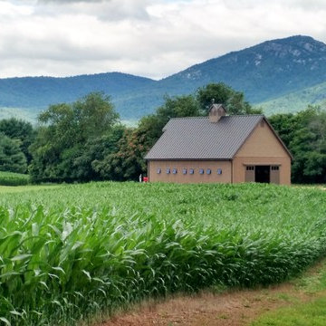 Virginia Horse Barn