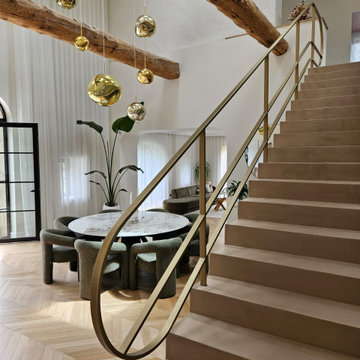 Garde corps art déco dans une magnifique grange auvergnate
