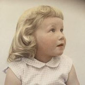Debra Sarre's photo