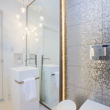 MIAMI POWDER ROOM