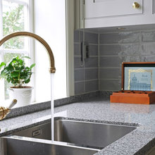 Newport Traditional Kitchen Malmo By Hanefred Ab