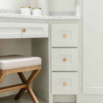 Love It Or Leave It | Transitional Primary Bathroom