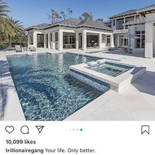 Pool/Outdoor Lounge