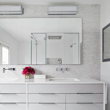 Callie's bathroom