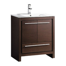 1st Floor Bath