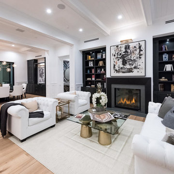 McCormick St Encino