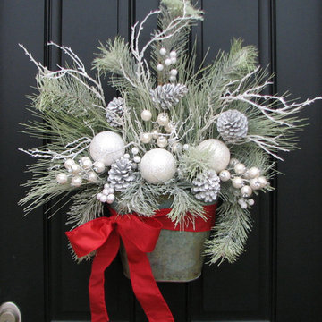 Christmas Wreaths for Holiday Decorating