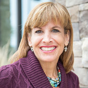 Greta Perry's photo