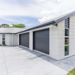 Premier Mansion Brick in White - Products