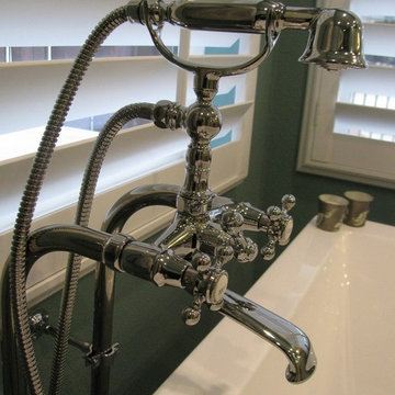 Floor Mounted Plumbing Fixtures