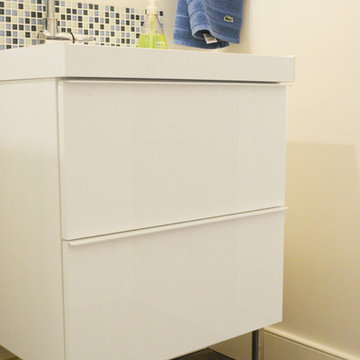 Boy's Bathroom