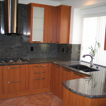 CHERRY WOOD KITCHEN DESIGN IDEAS