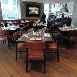 VERTIGO RESTAURANT &ndash; MONTREAL DOWNTOWN - Dining Chairs