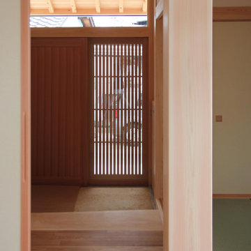 青塚山の平屋の家