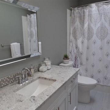 Arbour Lake, Main Bath Photos