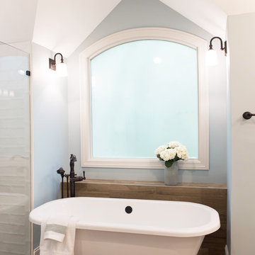 Modern Farmhouse Bath