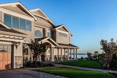 Beach style porch photo in Seattle