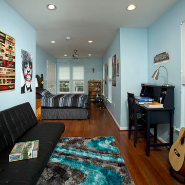 Addition Provided an In-Law-Suite,New Bedrooms for Teens,and a Gourmet Kitchen