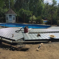 Paverdeck around a Pool - Landscaping Stones And Pavers