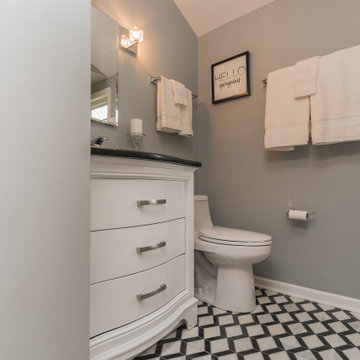 Windsor White Shaker Kitchen Cabinets