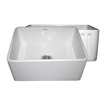 Nicole sink