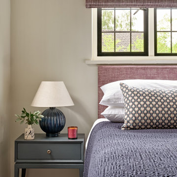 Arts & Crafts Home - Surrey