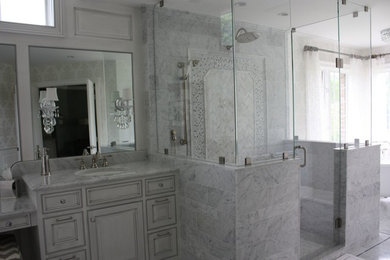 Example of a classic bathroom design in Philadelphia