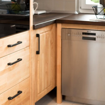 Eckschrank mit Schwenkauszug