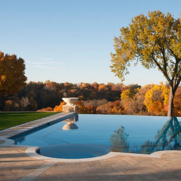 VANISHING EDGE POOL