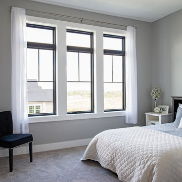 Pella® Impervia® Single-Hung Window