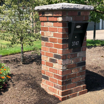 Brick walls-pillars-fireplaces-Mailbox