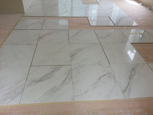 Should Marble Looking Tile Veins Lean, Marble Tile Floor Installation